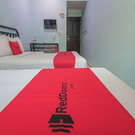 Reddoorz Near Nagoya Citywalk Batam 2 Kültér fotó