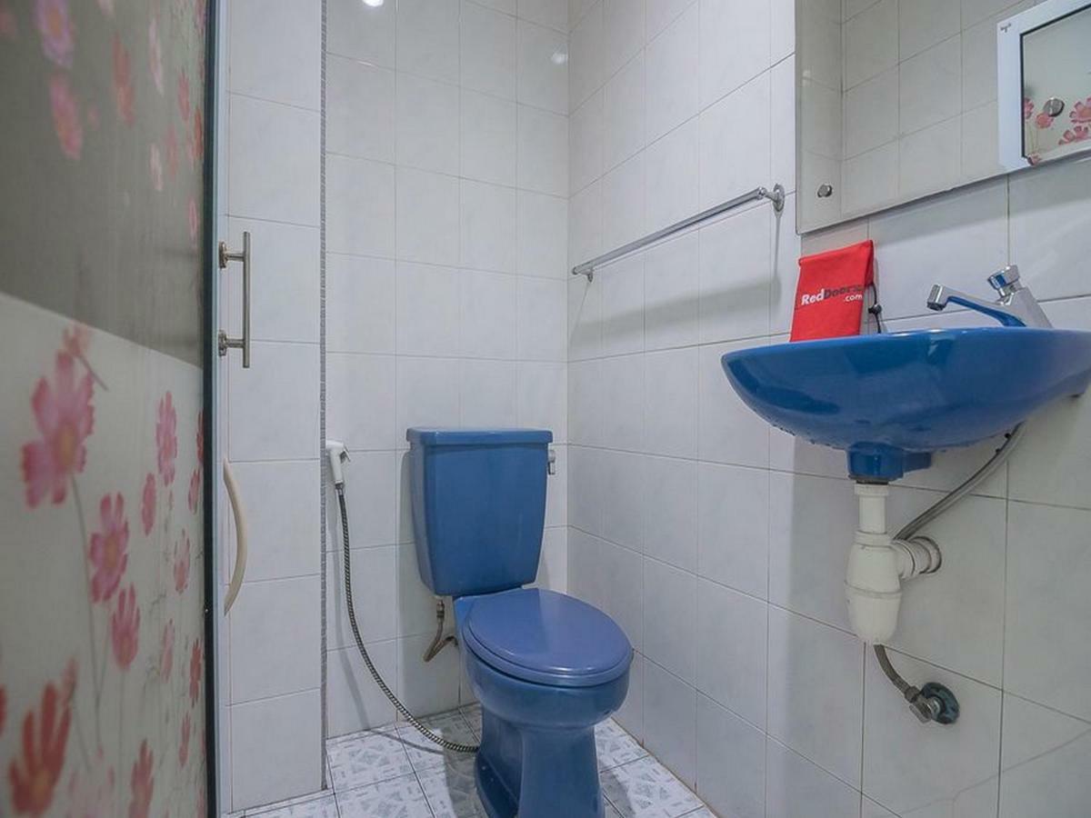 Reddoorz Near Nagoya Citywalk Batam 2 Kültér fotó