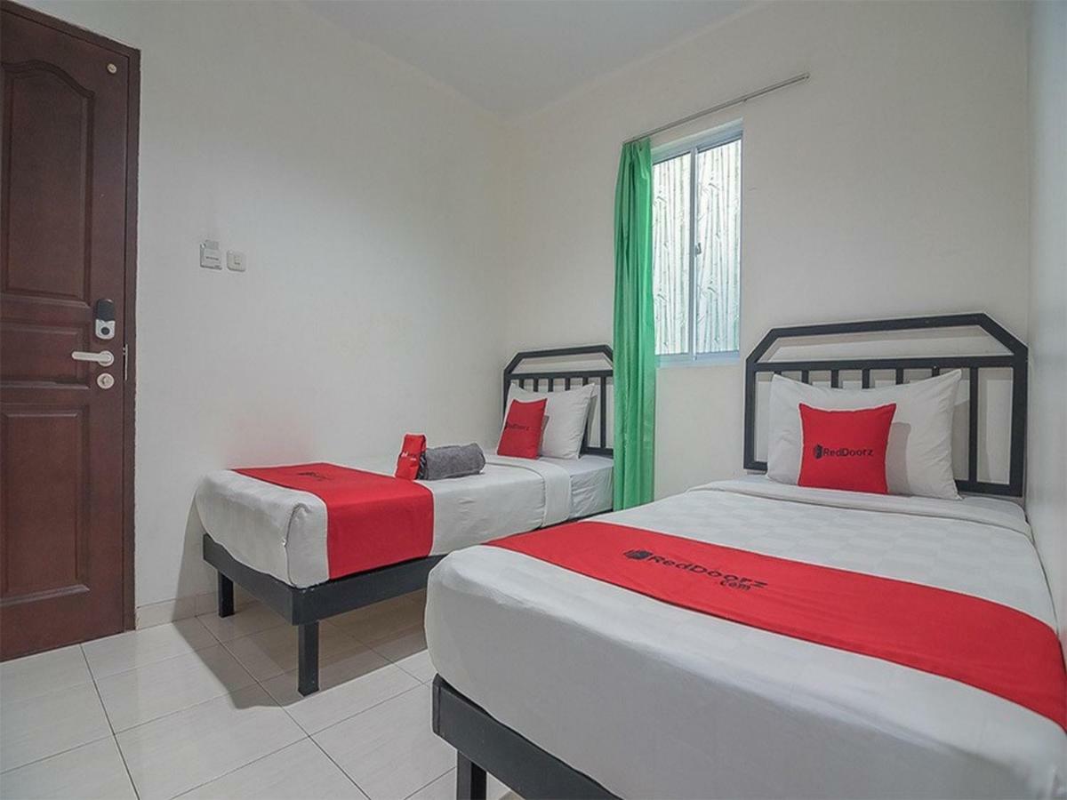 Reddoorz Near Nagoya Citywalk Batam 2 Kültér fotó