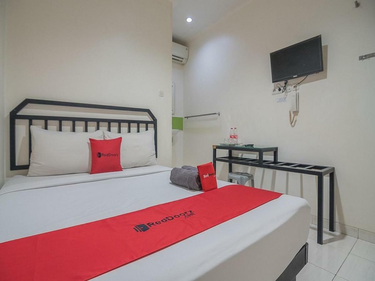 Reddoorz Near Nagoya Citywalk Batam 2 Kültér fotó