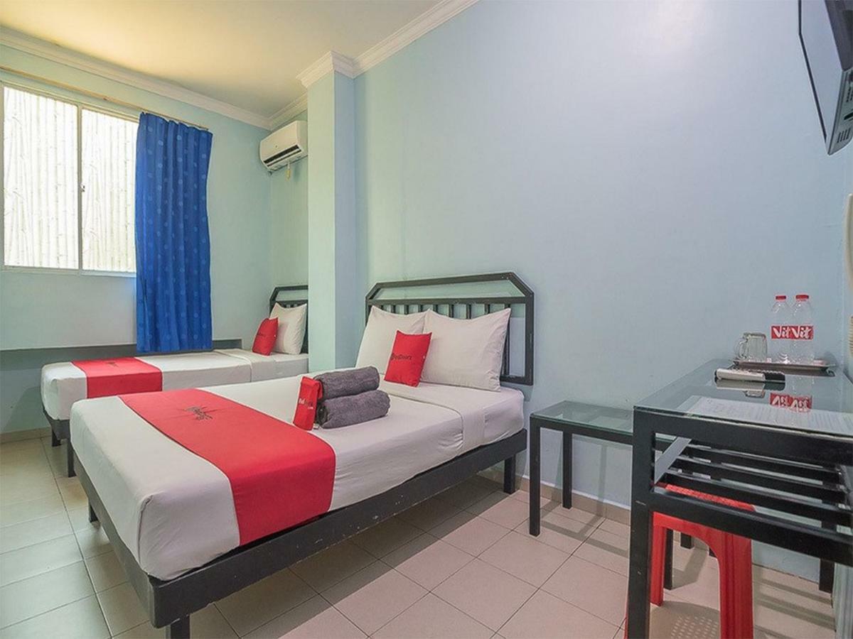 Reddoorz Near Nagoya Citywalk Batam 2 Kültér fotó