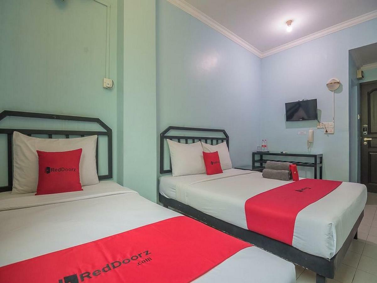 Reddoorz Near Nagoya Citywalk Batam 2 Kültér fotó